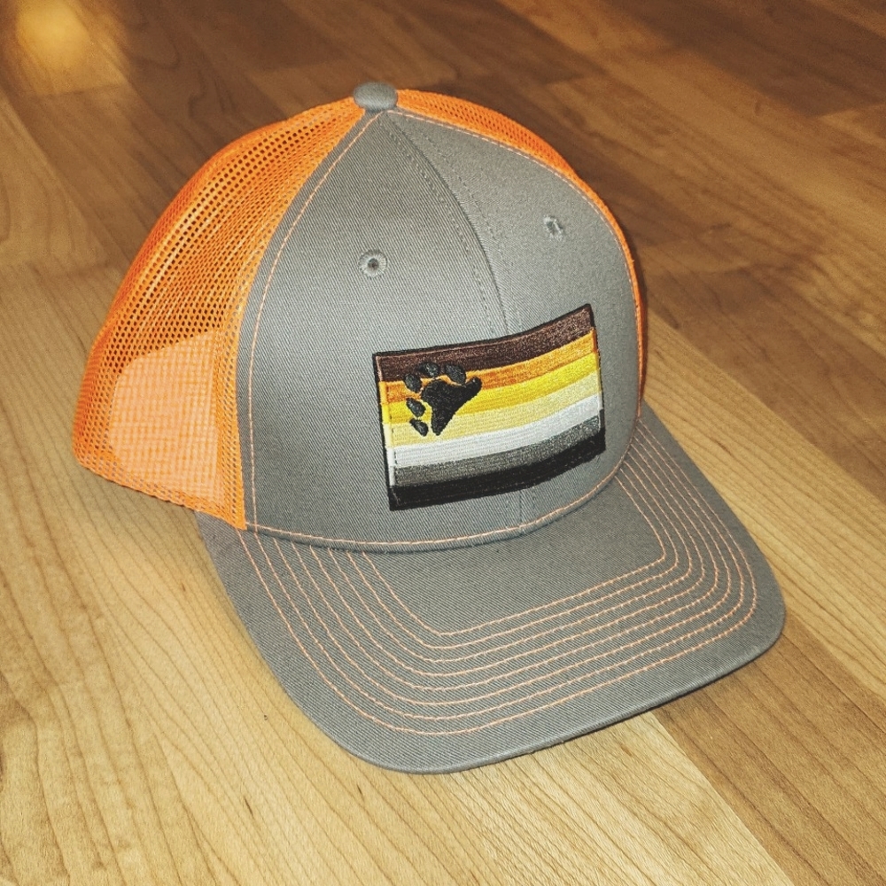 Bear Pride hat - Picture 2 of 8